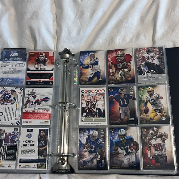 Binder full of football cards $210 or best offer - Picture 12 of 16